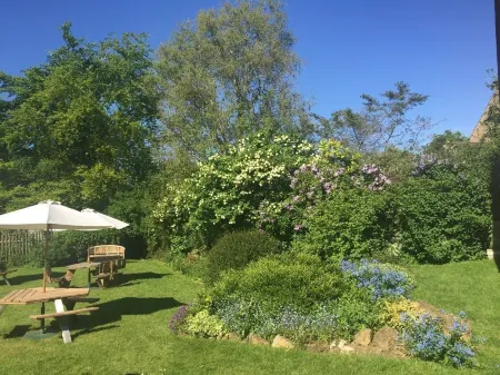 The Howard Arms Отели в г. Тредингтон