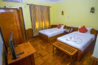 Mother's Home Hotel Hotels near Inle Lake