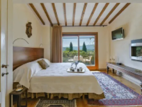 Villa Gaudia, Luxury Villa with Pool, A-C Hotels in Rignano sull'Arno