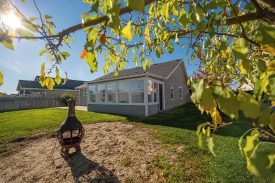 Farmhouse Comfort in Nampa! Relax and unwind! Hotel in zona Treasure Valley Marketplace