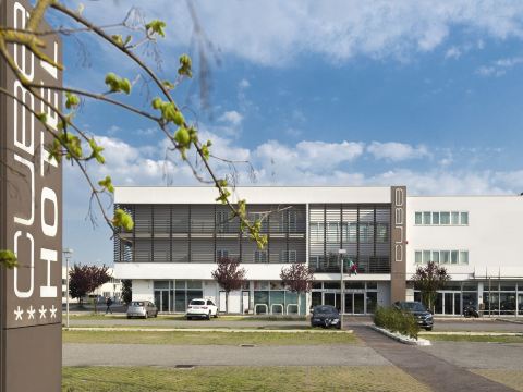Hotel Cube