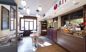 Phi Hotel Bologna 썸네일