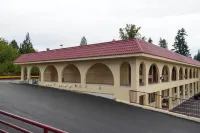 Timberland Inn & Suites Hotel a Kelso
