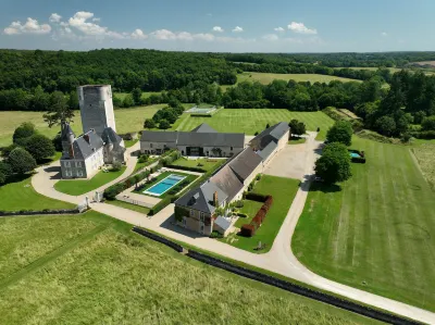 Château de Mazières Hotels in Saint-Marcel
