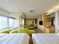 THE SINGULARI HOTEL & SKYSPA at UNIVERSAL STUDIOS JAPAN Hotels near Universal City Train Station