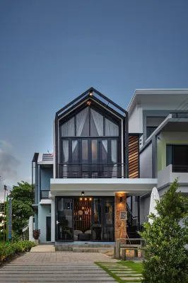 The Nichehome Waterside Living Hotels in San Phranet