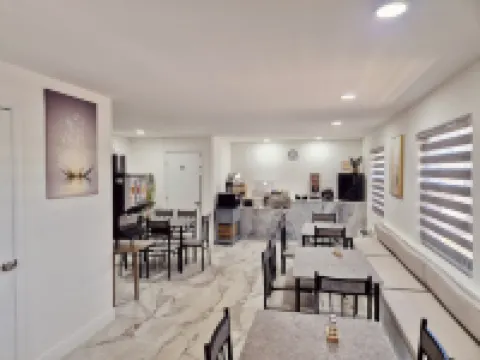 Nova Inn Resort