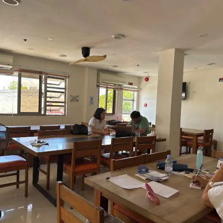 Thirdy's Tourist Inn