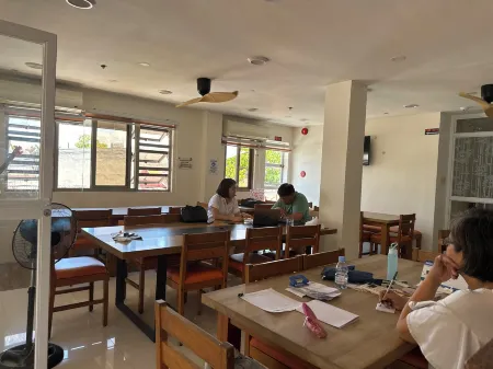 Thirdy's Tourist Inn