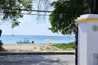 Seagaze Beach House is Perfect for Family, a Few Steps to the Beach