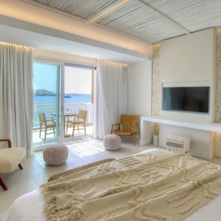Icon Mykonos Отели рядом с достопримечательностью «Квартал Маленькая Венеция»