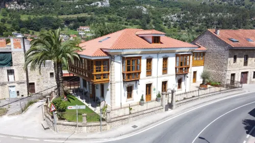 Loben Apartamentos Hotels in Potes