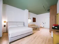 Noemie Hotel Hotels in Himare
