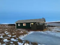 Eyjasol Cottages Hotels near Hlauptungufoss