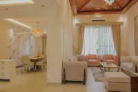 SaffronStays Nirvana Groove
