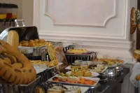 The Guard Hotel - servizio colazione