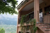 Arhontiko Christodoulou Hotels in Prespes