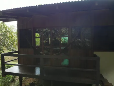 Cabañas Bajo Bosque Drake