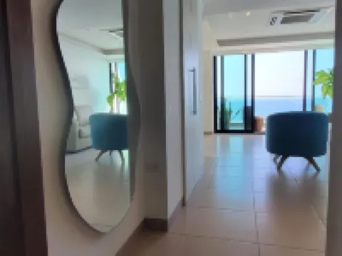 ซัมฟาร์ วากาซิโอเนส โรงแรมในมันตา