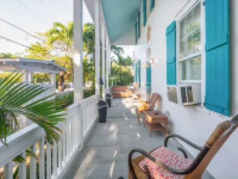 Kona Kai Oasis Hotels in Key West