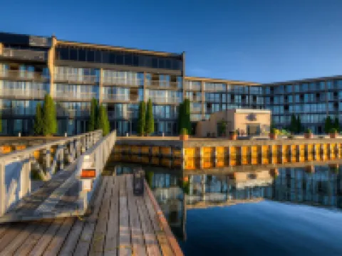 Oceanfront Suites at Cowichan Bay Hotels in Cowichan Bay