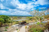 Thakgalo Honeymoon Suite - 2211 Hotels in Matopos