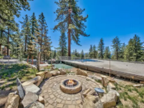 Zephyr Cove Studio Unit 6 Hotels in Zephyr Cove–Round Hill Village