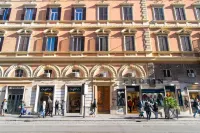 Maison Vaticana Hotel a