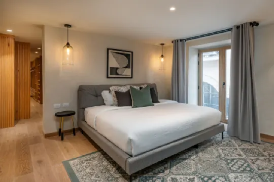 Le Cottage San Miguel de Allende, Modern Luxury in Centro with Pool & Jacuzzi Отели рядом с достопримечательностью «Parroquia de San Miguel Arcangel»