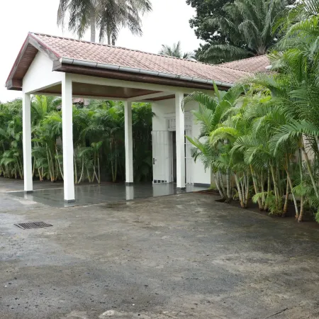 Industria Villa