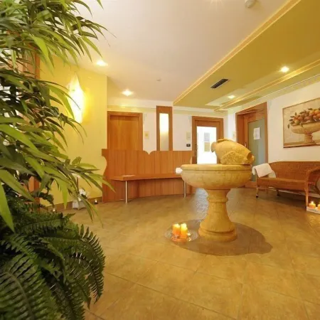 Residence Kristall- Fiemme Holidays