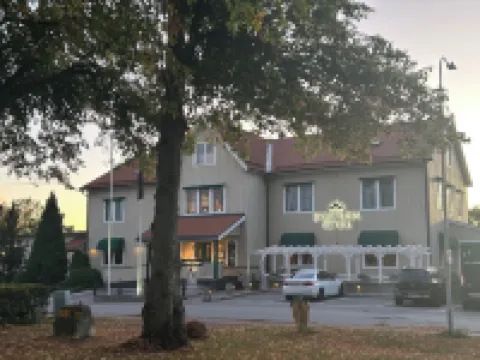 스쿨투나 브룩스호텔  호텔