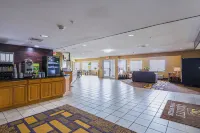 Quality Inn & Suites Belmont Route 151 Hotels in Mineral Point