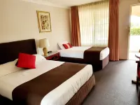 McNevins Warwick Motel Hotels in Warwick