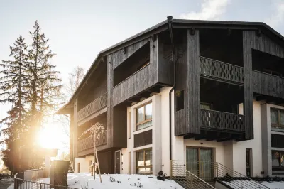 DISTINCTIVE LUXURY DOLOMITI Apartments TERRE71 Hotel in zona Kronplatz