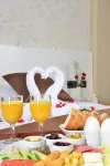 Inanlar Deluxe Hotel & Bungalow - breakfast