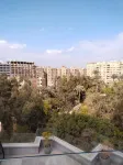 فندق بيراميد فرونت - غرفة مطلة على الجبل