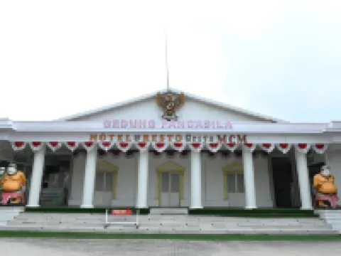 Mcm Hotel Wisata Bojonegoro Hotels in Bojonegoro Regency