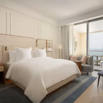 Four Seasons Resort and Residences at the Pearl - Qatar