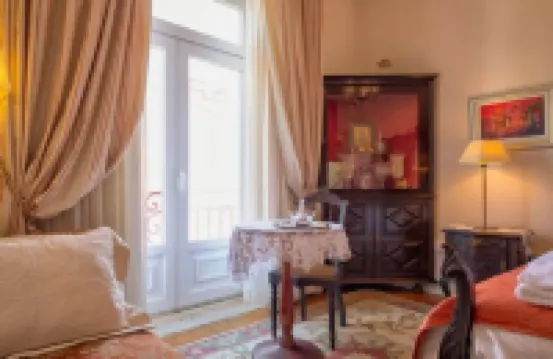 Adore Portugal Coimbra Guest House