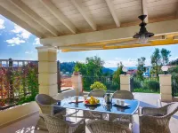 Villa Afionas - parking
