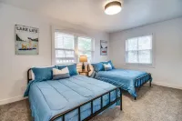 Cozy Texoma Hideaway: 4-Bed, 800ft from Lake Texoma, Tanglewood Resort Access
