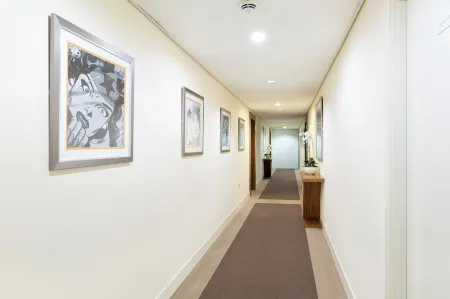 Sophisticated 2 Bed Flat with Balcony in Acton Отели рядом с достопримечательностью «Университет Западного Лондона»