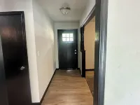 Charming 4-bedroom farmhouse with WiFi, AC in welcoming Spencer