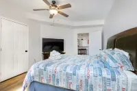 Beach Paradise - Perfect Ocean Sunset Views with Pool & Sauna & Breakfast! - 4つ星
