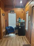 Cozy cabin with 1 bedroom and WiFi, AC in beautiful Brewton, Alabama