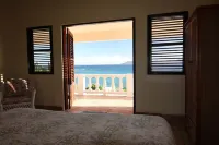 Great Value!  Mainstay Villa @ Elsie Bay.  Ocean Front!  Rent as a 1, 2, or 3 BR