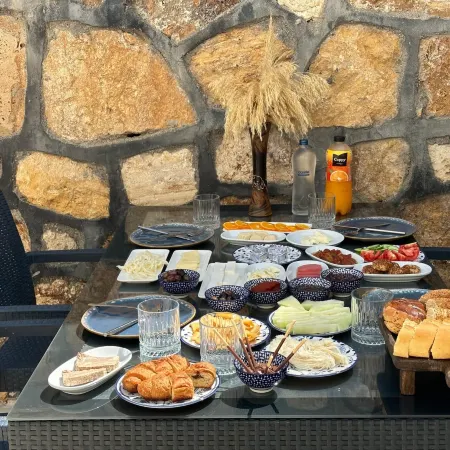 Tikir House