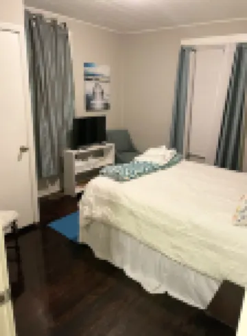 Urban Respite minutes from downtown Greenville, SC 帕克酒店