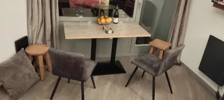 Studio 4 people Vars les Claux - 100m from the slopes and shops point show Отели в г. Вар